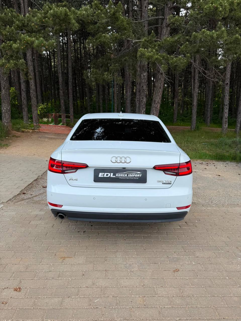 Audi A4 B9 4